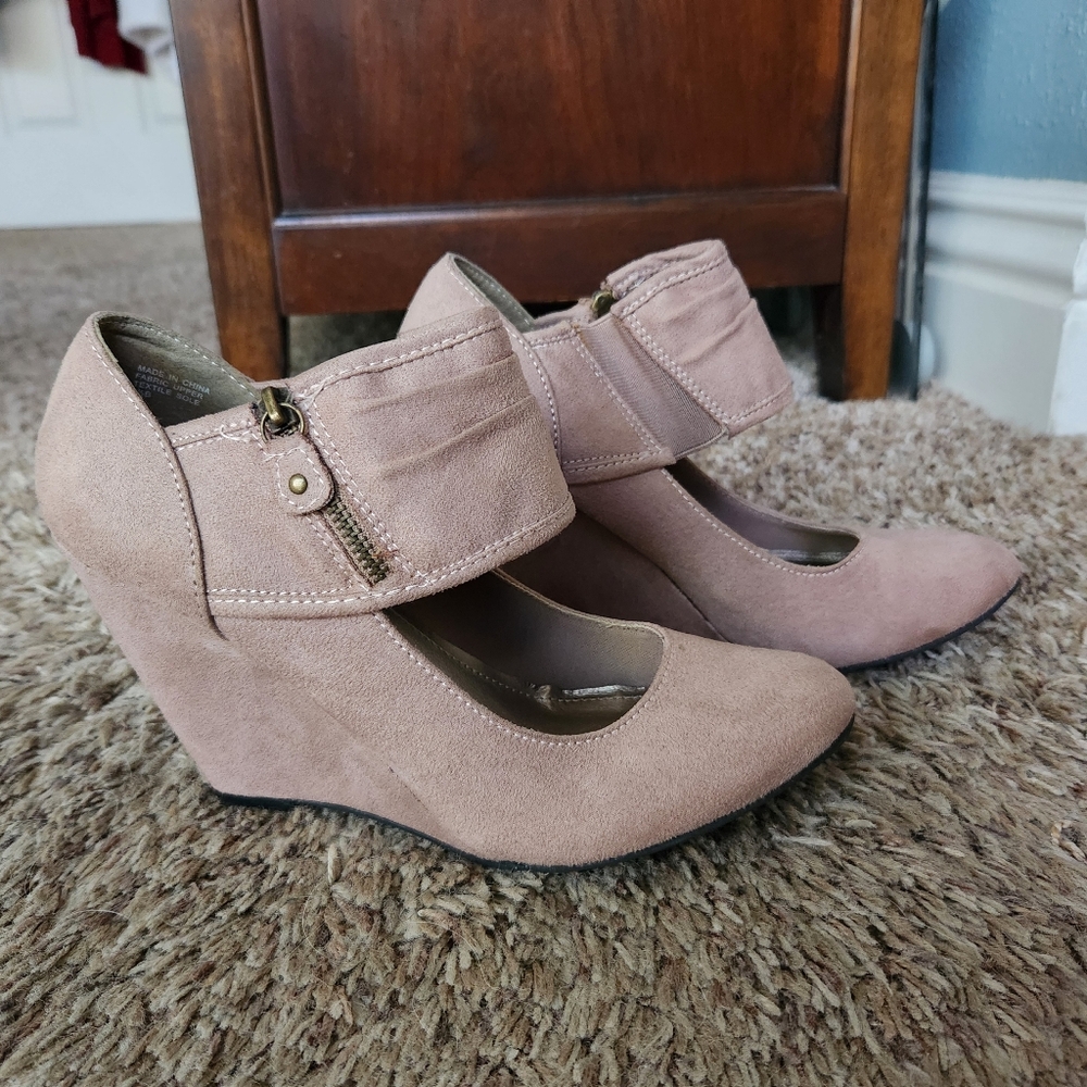 Bakers Blush Pink Wedge Shoes with Zipper Detail